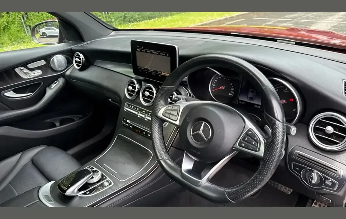 Used Mercedes GLC250 AMG line 200 HP (147 kW) 2017 Red Coupe