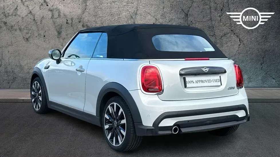 Used Mini Cooper Cabriolet Exclusive 134 HP (98 kW) 2022 Silver Cabriolet