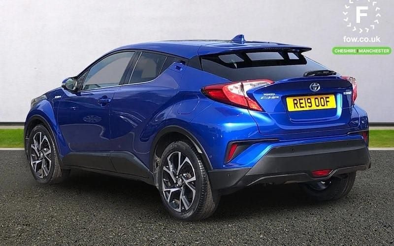 Usado Toyota C-HR Design 122 HP (89 kW) 2019 Azul SUV