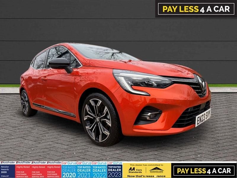 Used Renault Clio V Techno 2023 Orange Hatchback