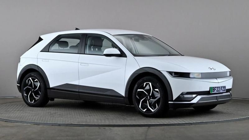 White Used 2022 Hyundai Ioniq 5 SE SUV | £17,998 (Good price) - Image 1/3