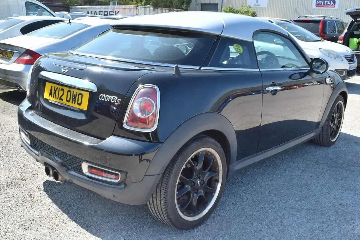 Used Mini Cooper S Coupé 2012 Black Coupe