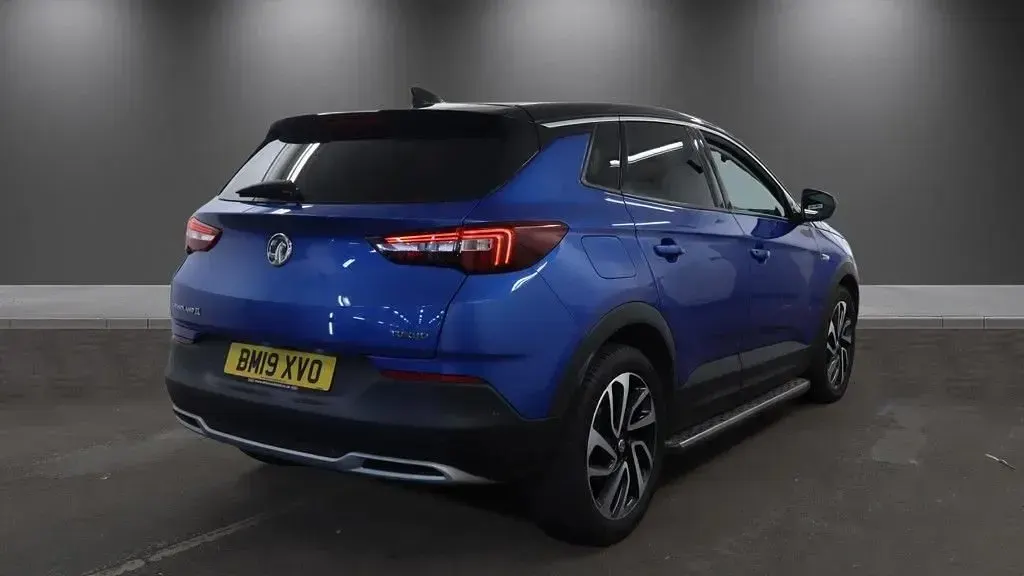 Used Vauxhall Grandland X Elite 130 HP (95 kW) 2019 Blue SUV