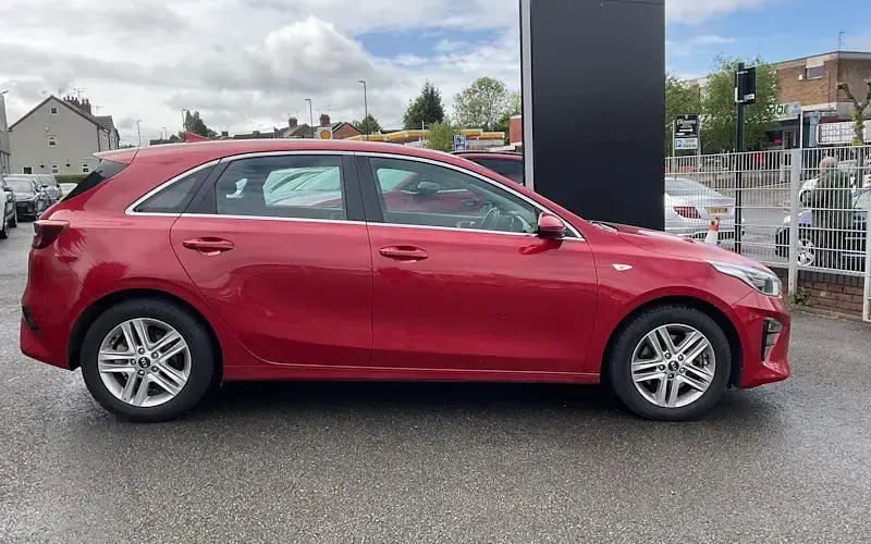 Usado Kia Ceed 120 HP (88 kW) 2021 Citadino