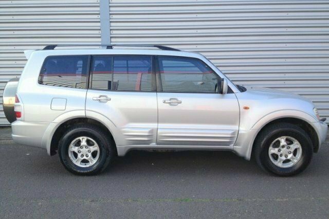 Used Mitsubishi Shogun 200 HP (147 kW) 2002 SUV