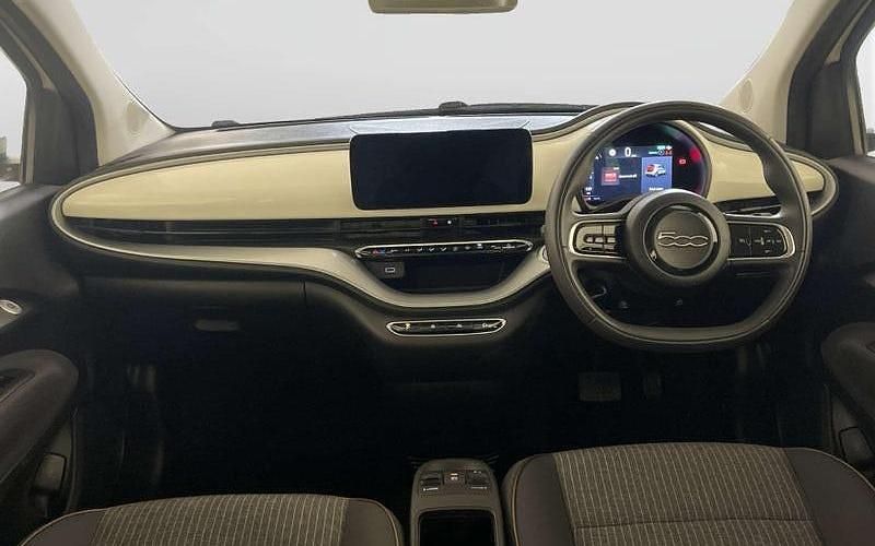 Used Fiat 500e Icon 86 kW (118 HP) 2023 Hatchback