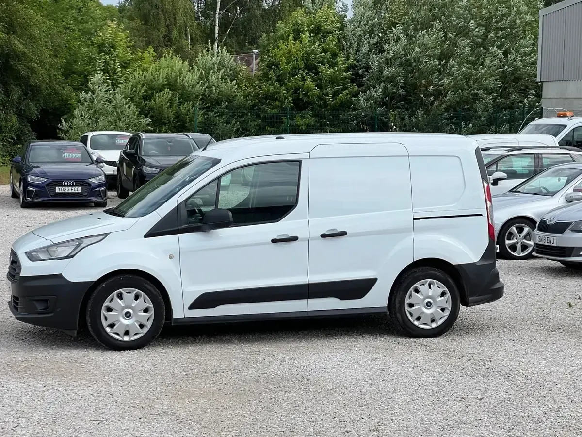 Used Ford Transit Connect 75 HP (55 kW) 2020 White MPV