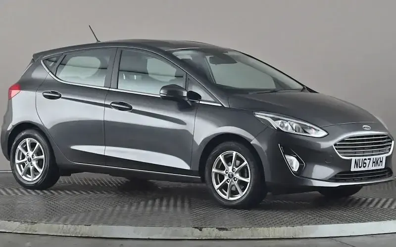 Begagnad Ford Fiesta Zetec 86 HK (63 kW) 2019 Halvkombi