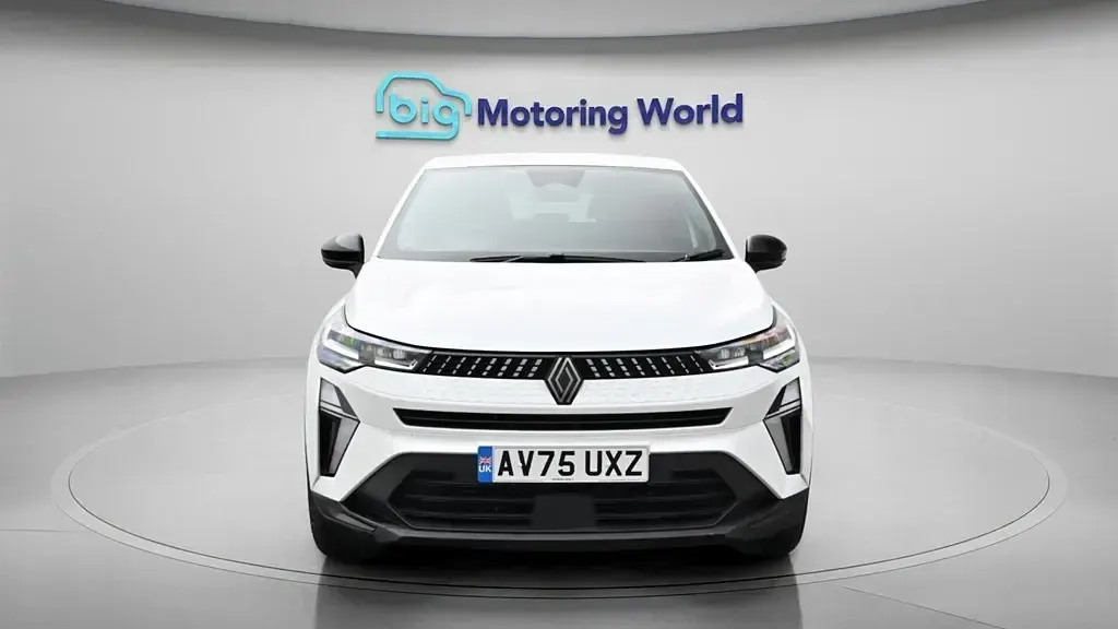 Begagnad Renault Captur Evolution 160 HK (117 kW) 2025 Vit SUV