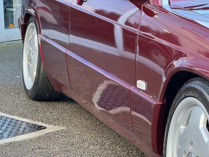 Used Mercedes 190 1993 Red Sedan