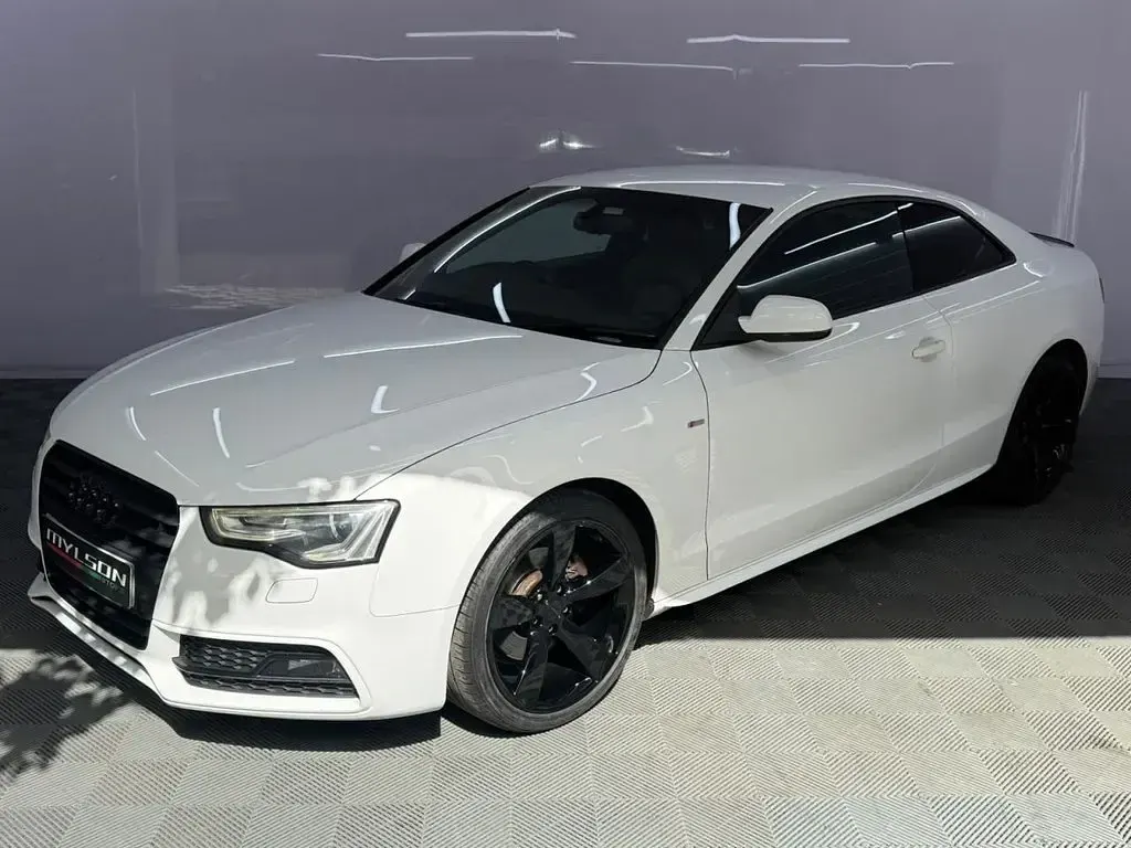 Used Audi A5 Black Edition 177 HP (130 kW) 2012 White Coupe