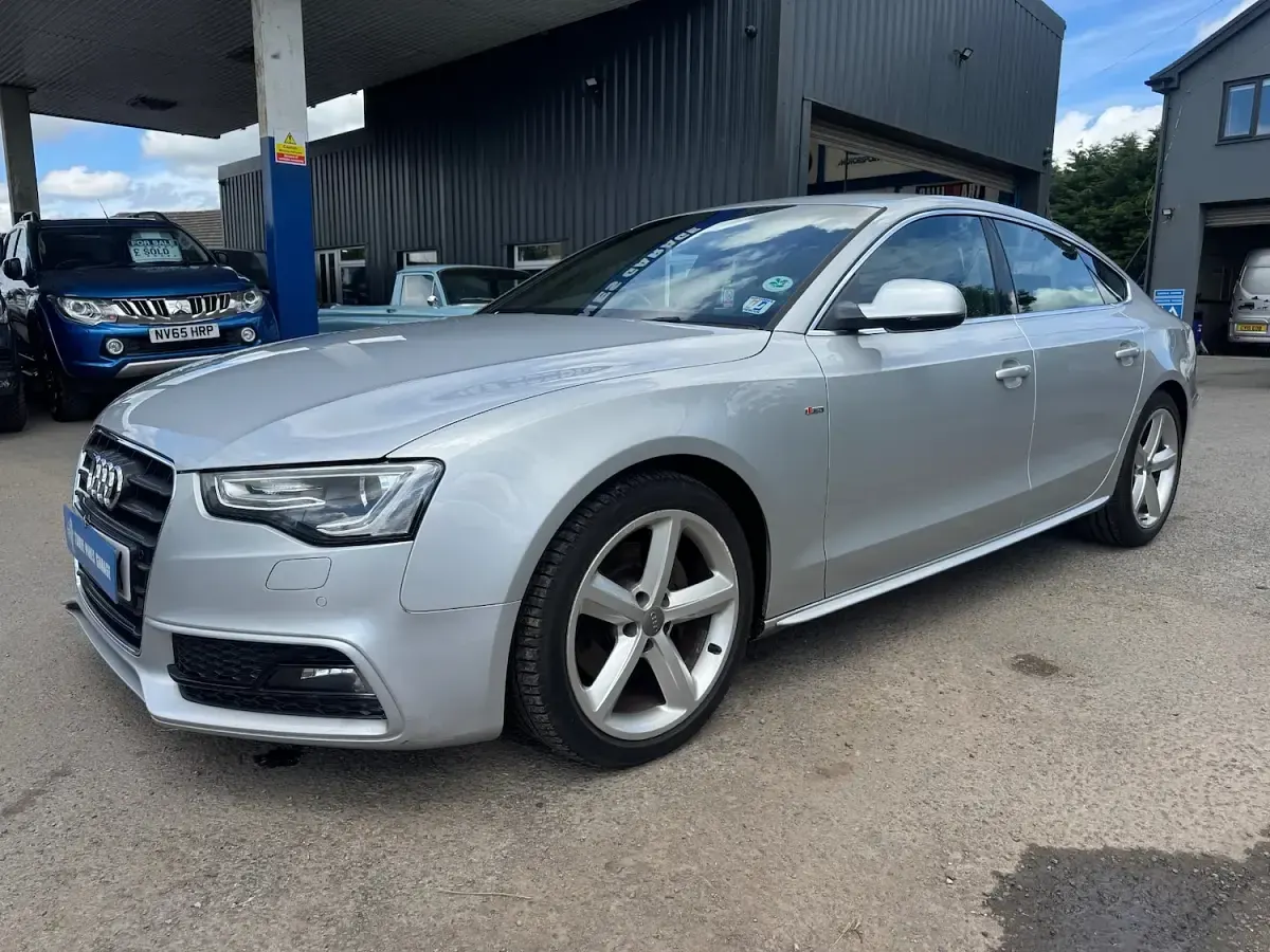 Used Audi A5 S-Line 204 HP (150 kW) 2012 Silver Coupe
