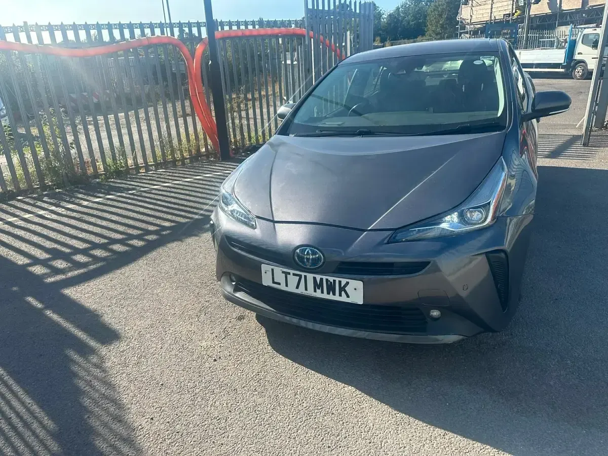 Used Toyota Prius Business Edition 122 HP (89 kW) 2021 Grey Hatchback