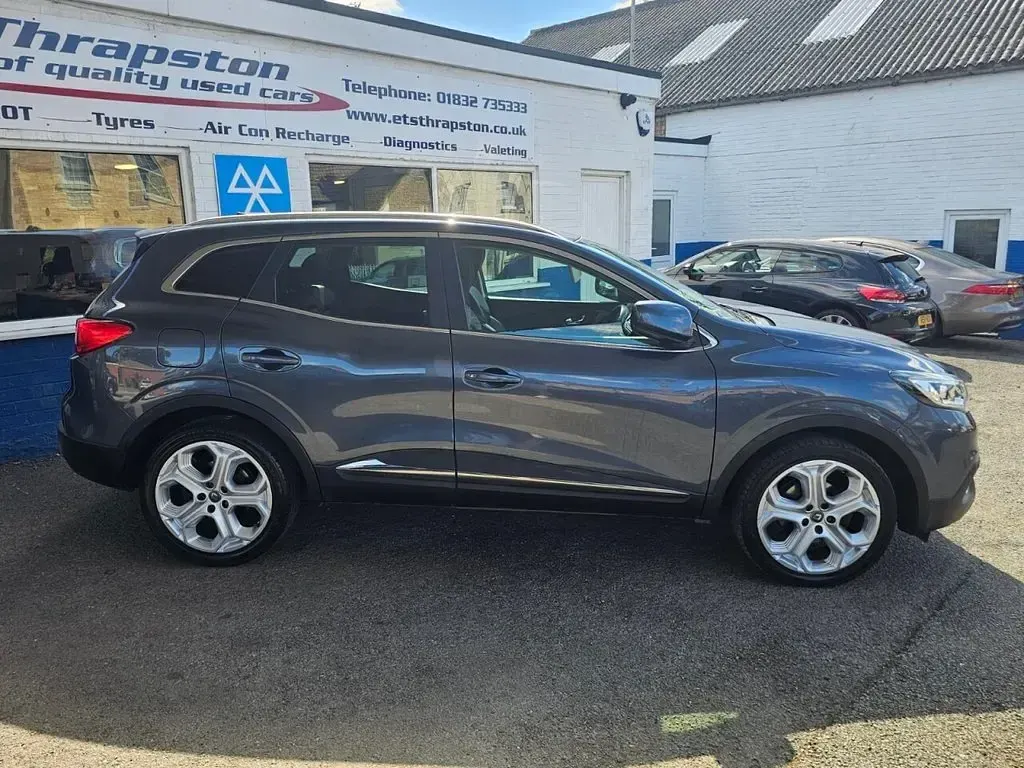 Used Renault Kadjar Dynamique 130 HP (95 kW) 2018 Grey SUV