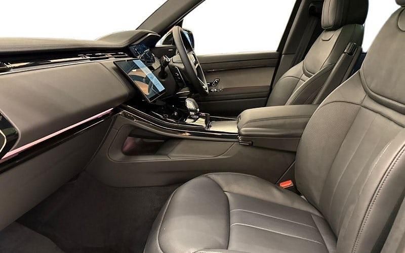 New Land Rover Range Rover Sport SE Dynamic 300 HP (220 kW) 2025 SUV