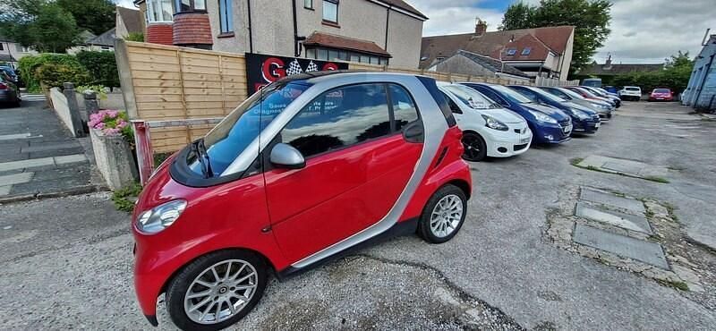 Red Used 2010 Smart ForTwo Coupé Passion Coupe | £2,495 (Fair price) - Image 1/4