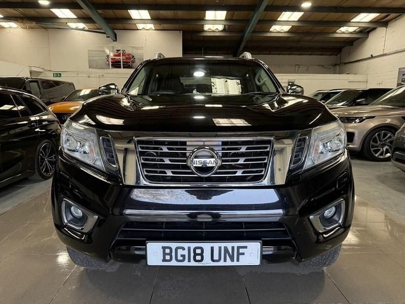 Used Nissan Navara Tekna 190 HP (139 kW) 2018 Black Pickup