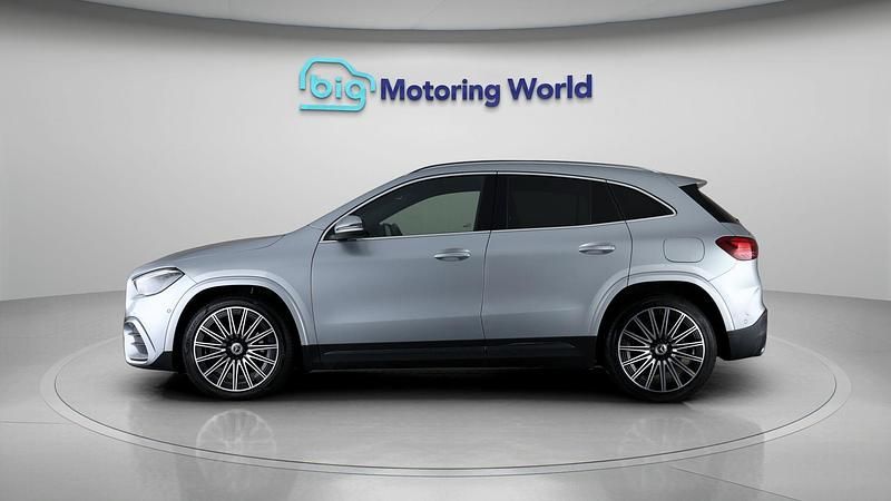 Used Mercedes GLA200 AMG line 163 HP (119 kW) 2024 Silver SUV