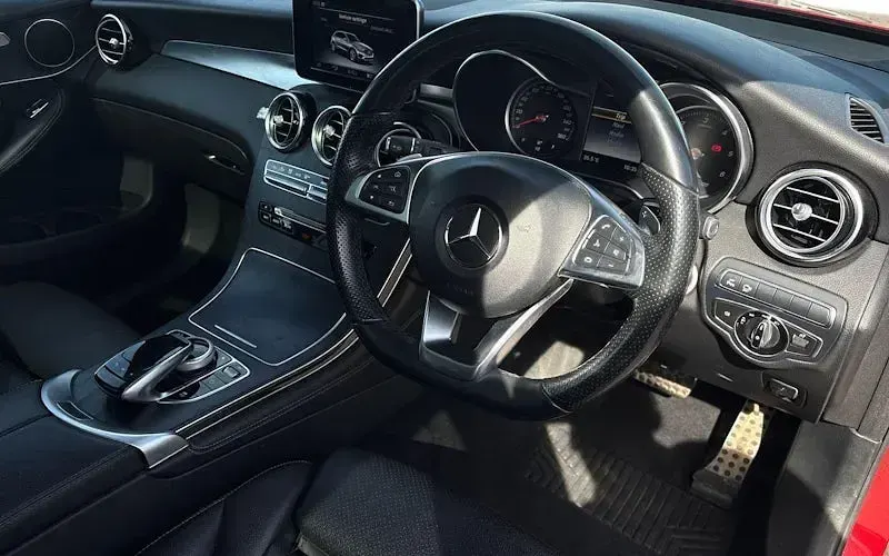 Used Mercedes GLC220 AMG line 170 HP (125 kW) 2016 Red SUV