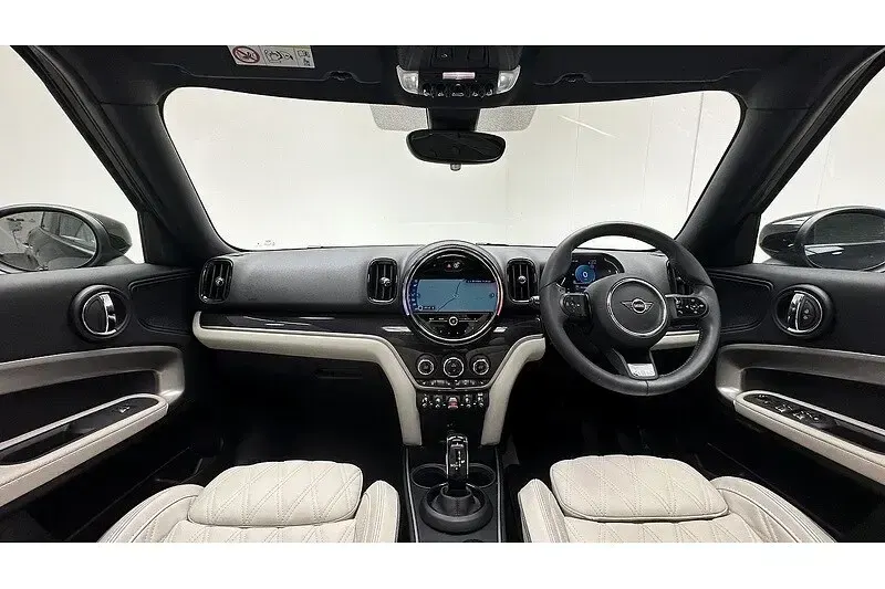 Used Mini Cooper Countryman Exclusive 2023 Enigmatic black SUV