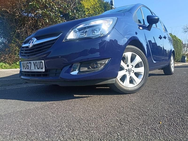 Used Vauxhall Meriva 100 HP (73 kW) 2017 Blue MPV