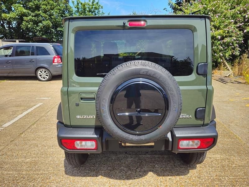 New Suzuki Jimny 2025 Green SUV
