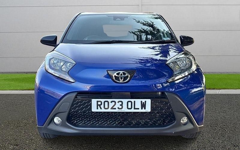 Usado Toyota Aygo X 72 HP (52 kW) 2025 SUV