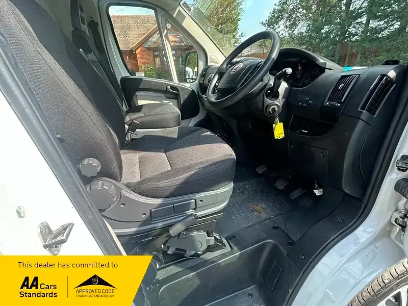 Used Fiat Ducato S 115 HP (84 kW) 2019 White Van