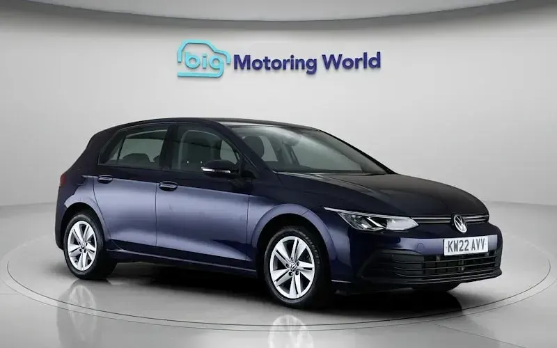 Używany VW Golf VIII Life 131 KM (96 kW) 2024 Hatchback