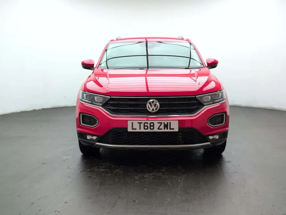 Used VW T-Roc SEL 190 HP (139 kW) 2018 Red SUV