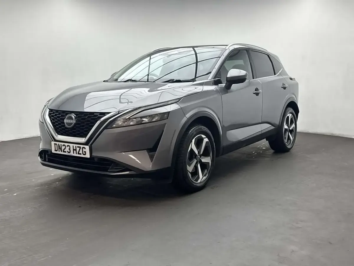 Used Nissan Qashqai N-Connecta 2023 Grey SUV