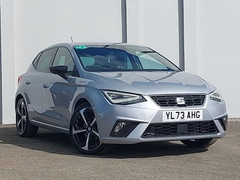 Used Seat Ibiza FR Sport 110 HP (80 kW) 2024 Silver Hatchback
