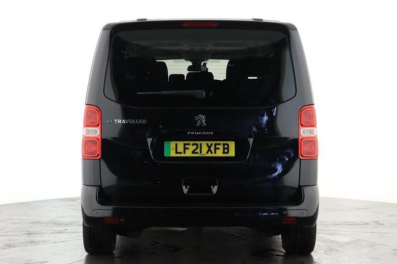 Used Peugeot e-Traveller Active 98 kW (134 HP) 2021 Black MPV