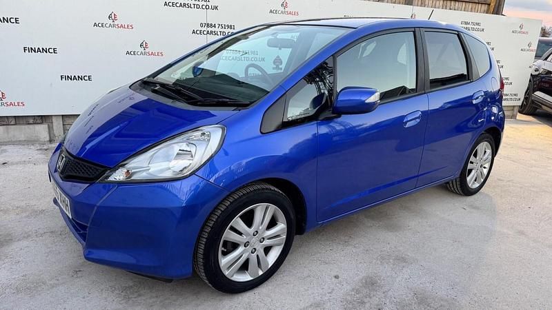 Used Honda Jazz ES 2015 Blue Hatchback