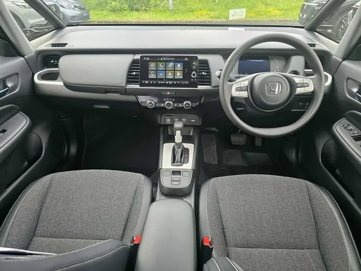 Used Honda Jazz Hybrid 109 HP (80 kW) 2022 Blue Hatchback