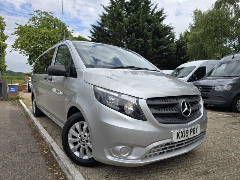 Silver Used 2019 Mercedes Vito MPV | £24,990 (Expensive) - Image 1/4