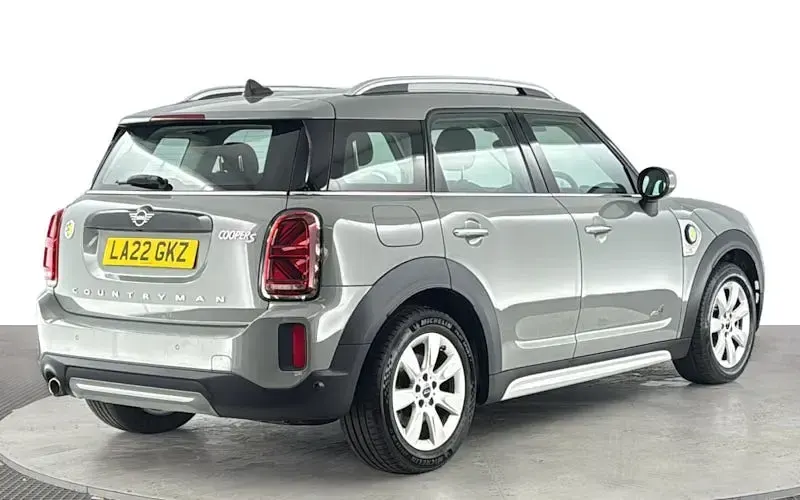 Used Mini Cooper S Classic 220 HP (161 kW) 2022 Hatchback