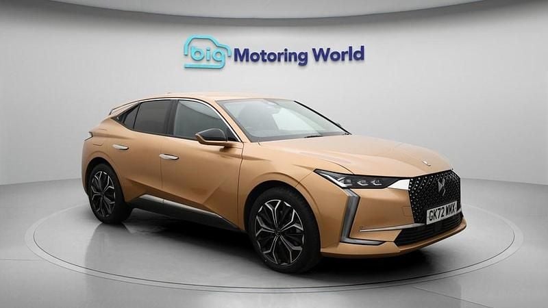 Used DS Automobiles DS4 Rivoli 225 HP (165 kW) 2022 Gold SUV