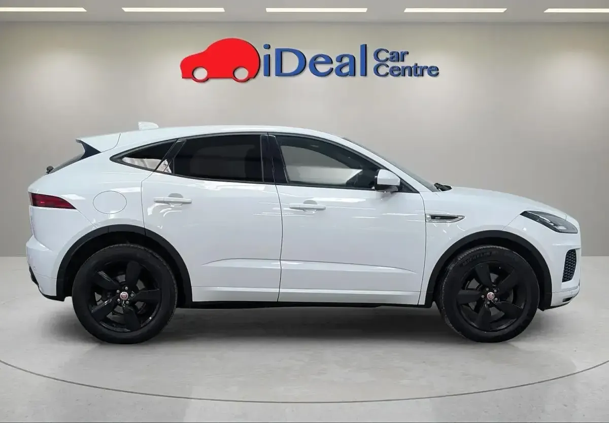 Used Jaguar E-Pace R-Dynamic 180 HP (132 kW) 2018 White SUV