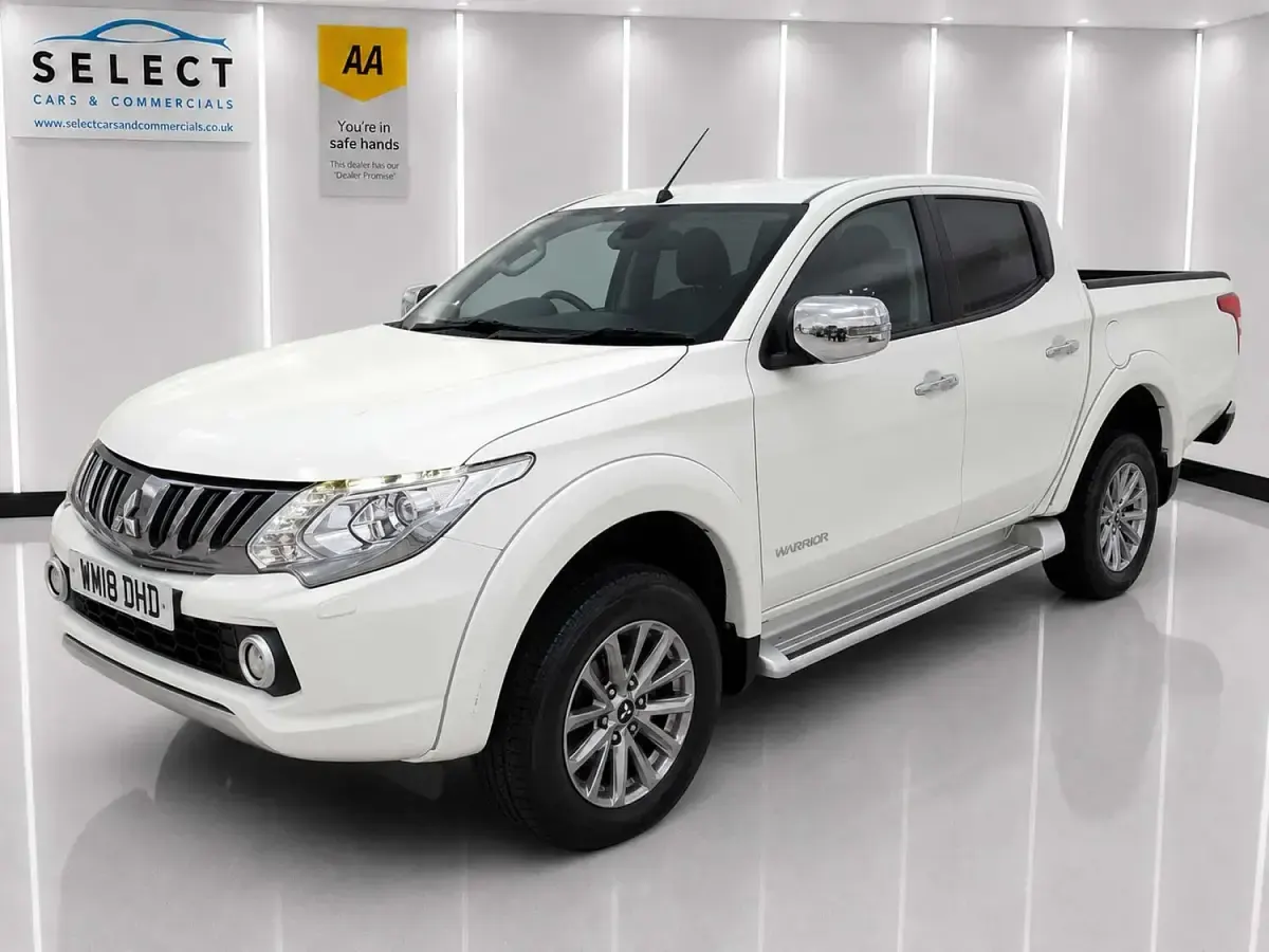 Used Mitsubishi L200 Warrior 2018 White Pickup