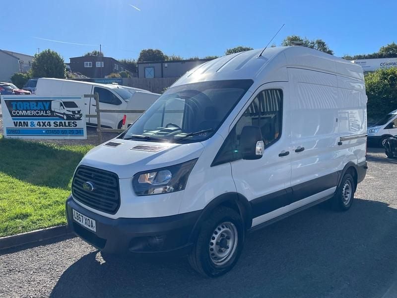 Used Ford Transit 130 HP (95 kW) 2018 White Van