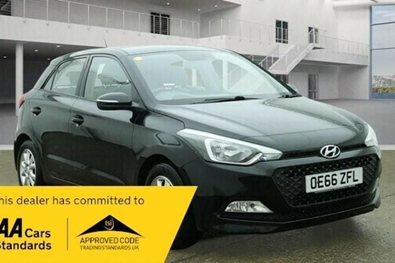 Black Used 2017 Hyundai i20 SE Hatchback | £6,995 (Fair price) - Image 1/1