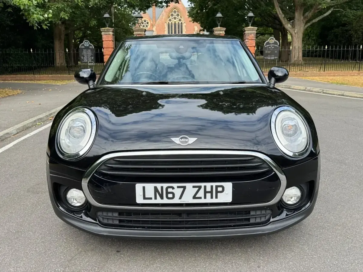 Used Mini Cooper Clubman 2017 Black Estate