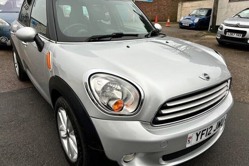Used 2012 Mini Cooper Countryman SUV | £6,500 (A bit pricey) - Image 1/1