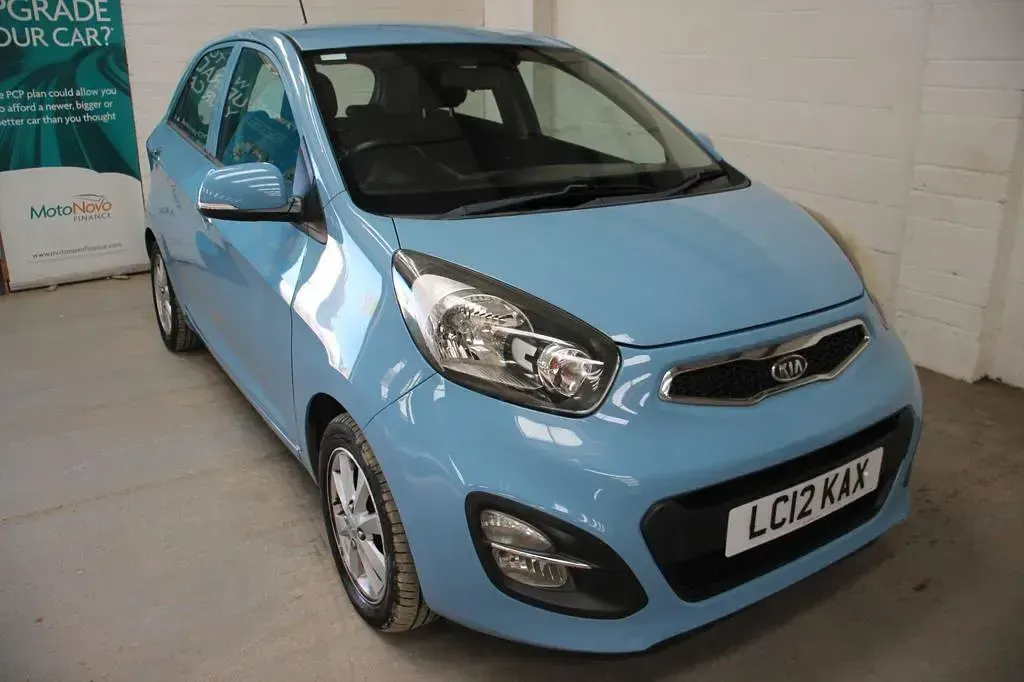 Used Kia Picanto 84 HP (61 kW) 2012 Blue Hatchback