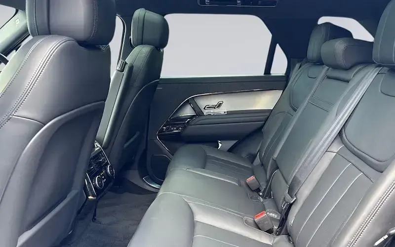 Used Land Rover Range Rover Sport SE Dynamic 460 HP (338 kW) 2026 SUV