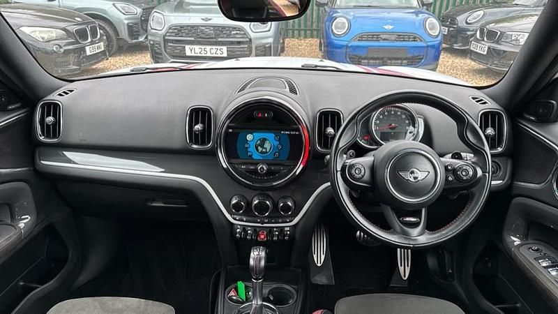 Image 4/4