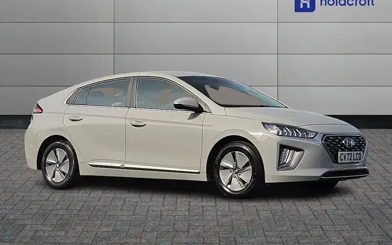 Used Hyundai Ioniq Premium 141 HP (103 kW) 2022 Hatchback
