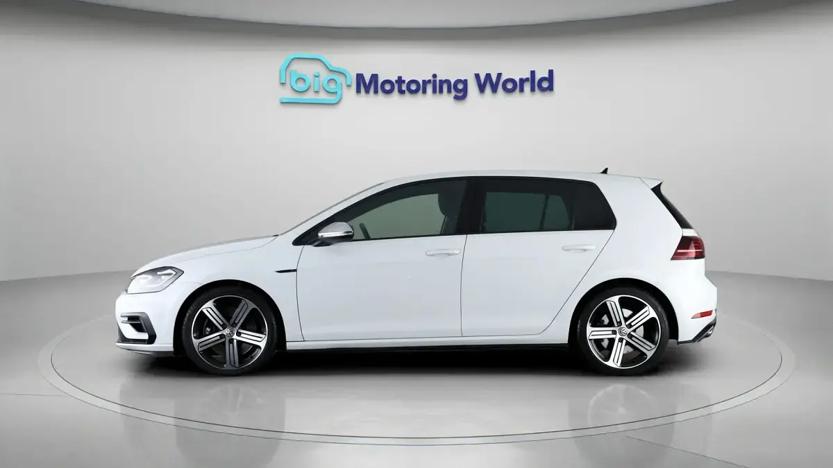 Used VW Golf VIII R 296 HP (217 kW) 2020