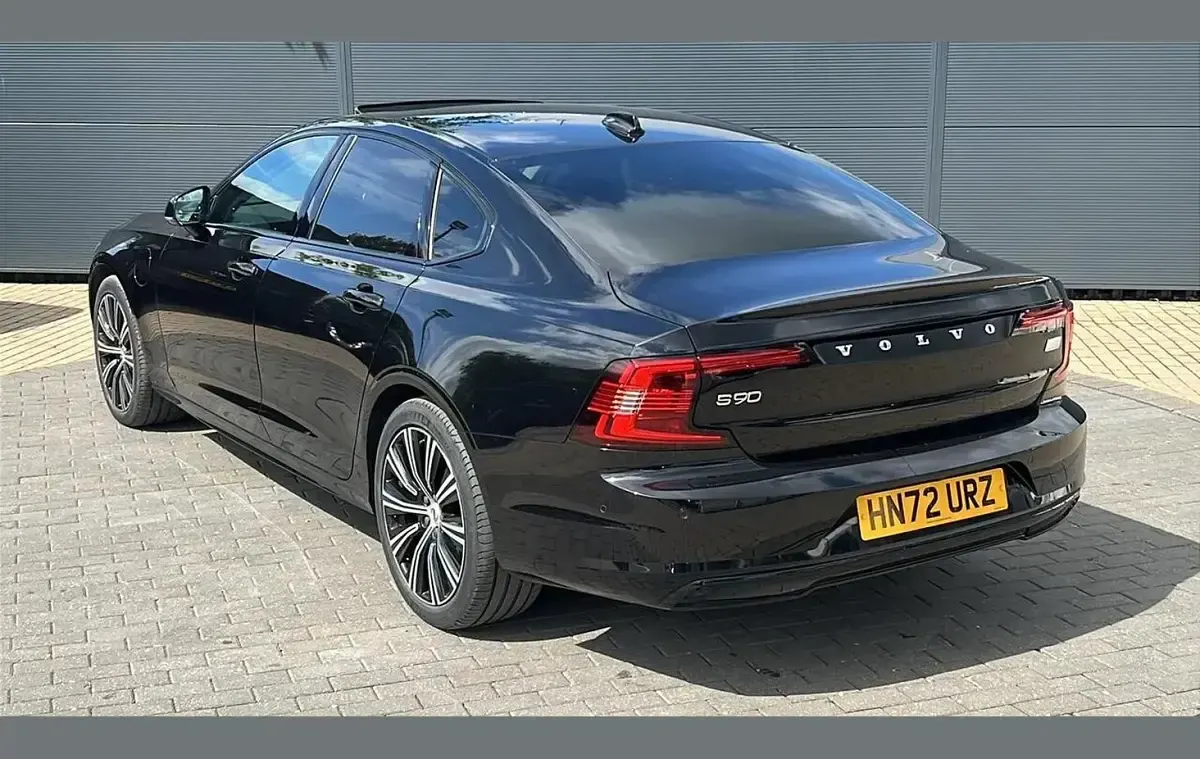 Used Volvo S90 Ultimate 449 HP (330 kW) 2022 Black Sedan